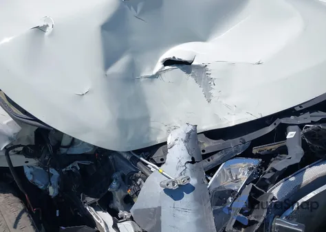 2022 Nissan Pathfinder Sv 4Wd from USA, damaged, VIN 5N1DR3BD5NC267645